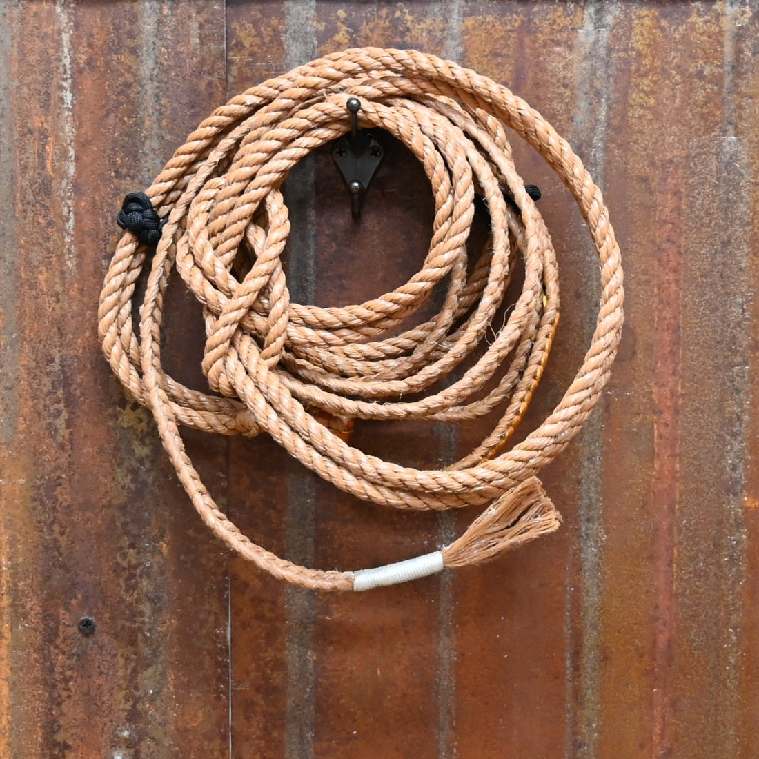 Barstow Pro Rodeo Jr Calf Riding Rope - Left Handed view of rope