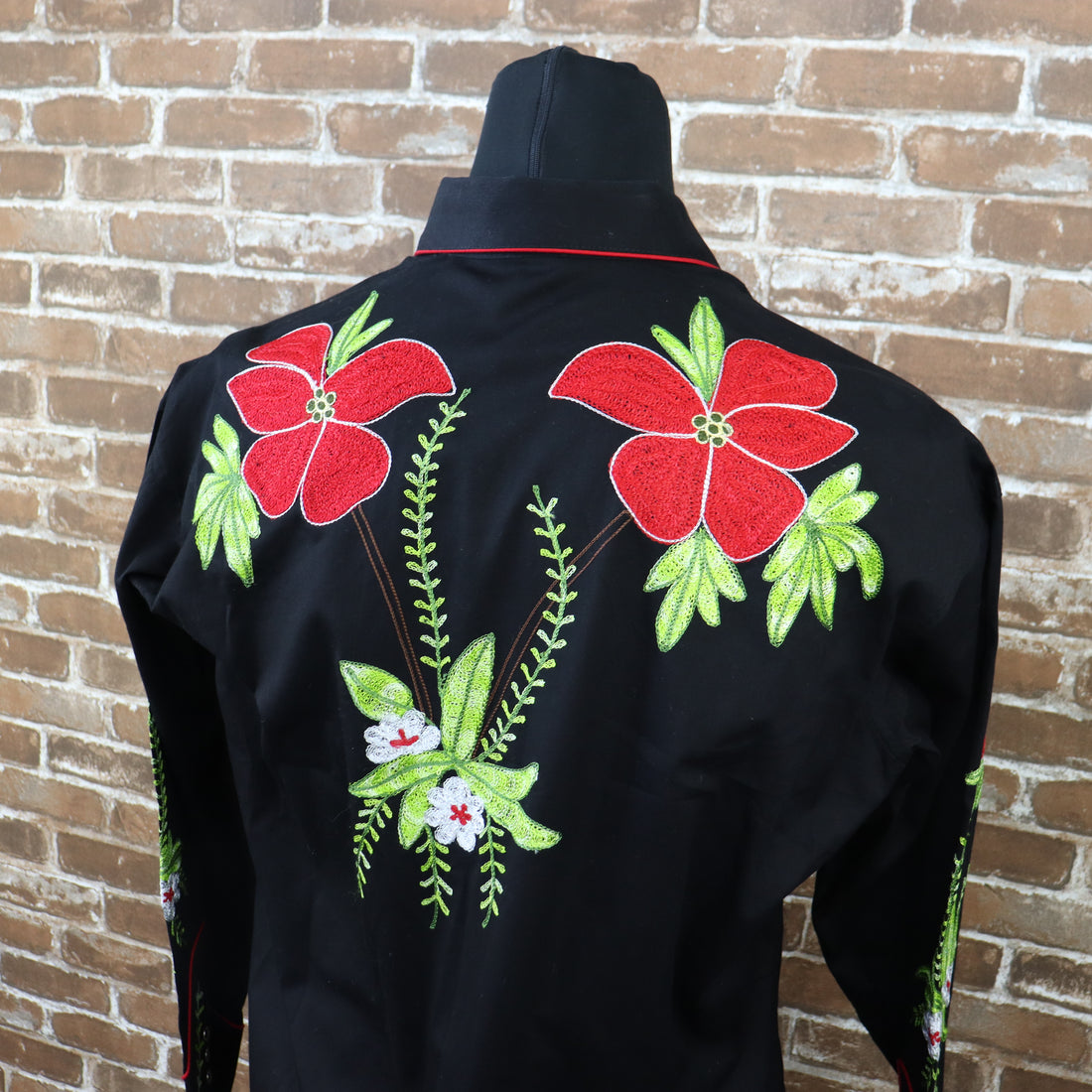 Vintage Hibiscus Flowers view of back of shirt