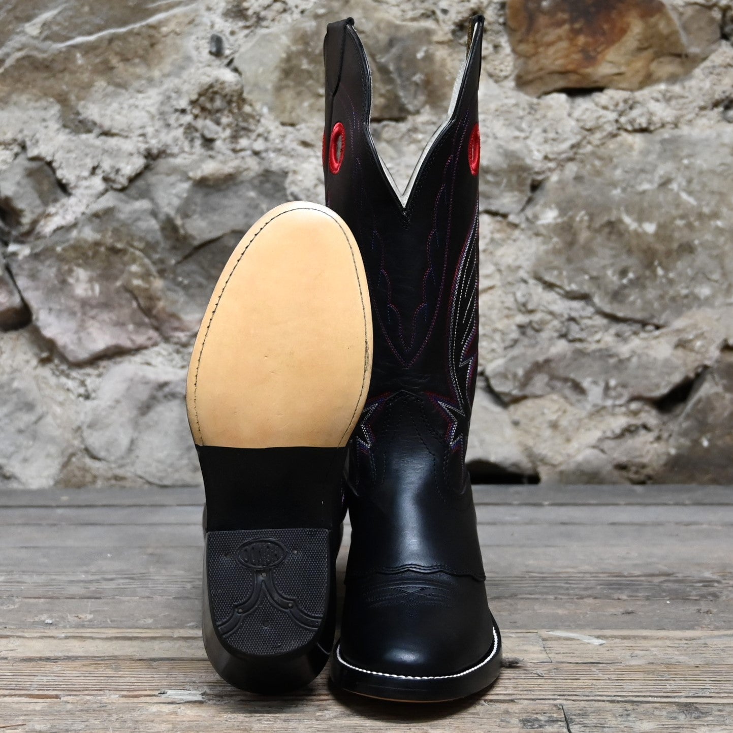 View of Hondo 14" black cowboy boot in retan leather with pull holes and spur ledge