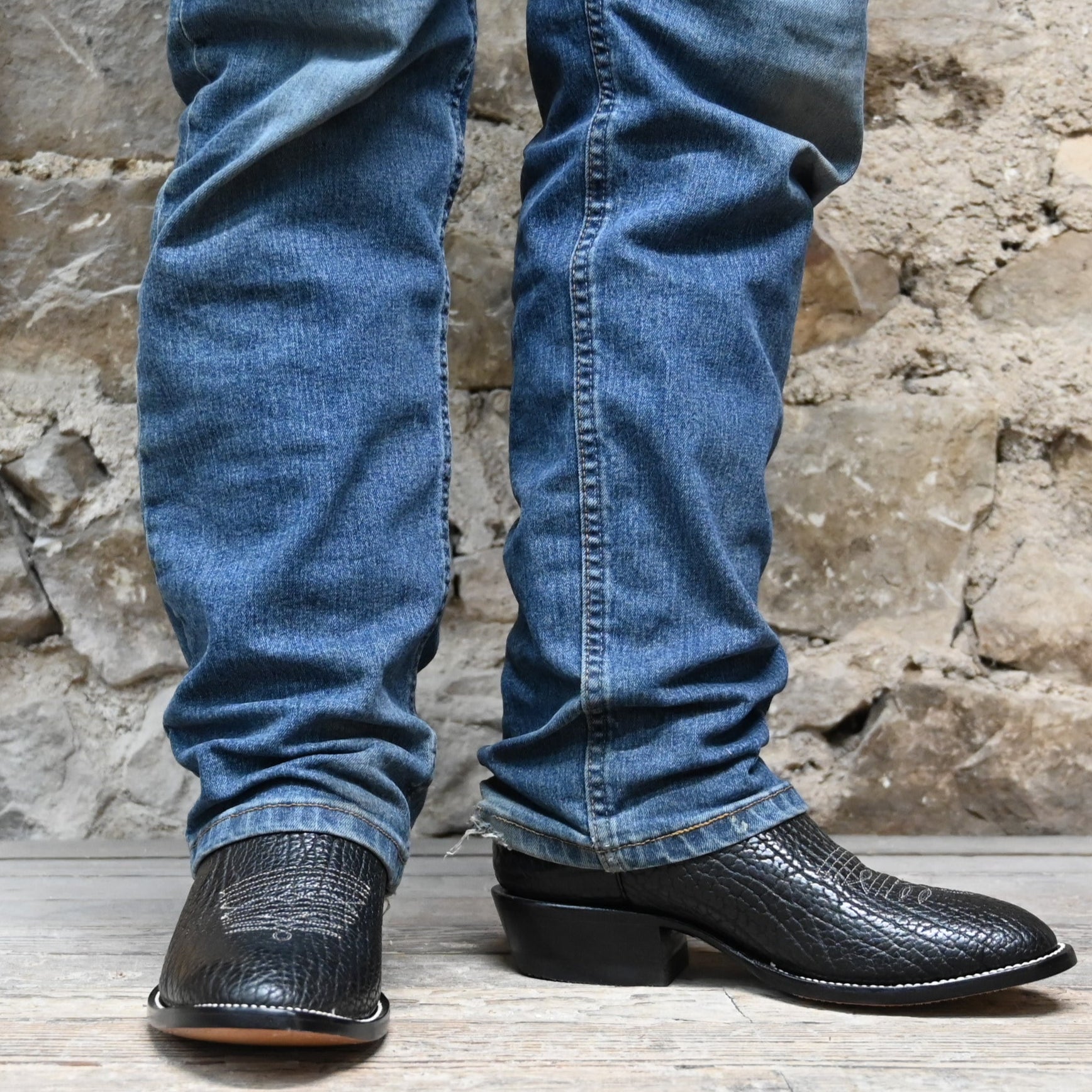 View of Hondo 13" all-black cowboy boot with bullhide vamp, medium round toe, and pull straps