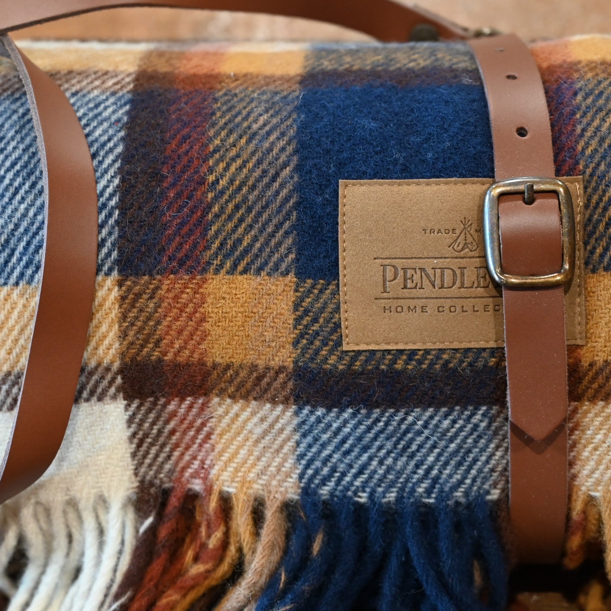 Pendleton Motor Robe Throw in Steens Mountain plaid with leather carrier