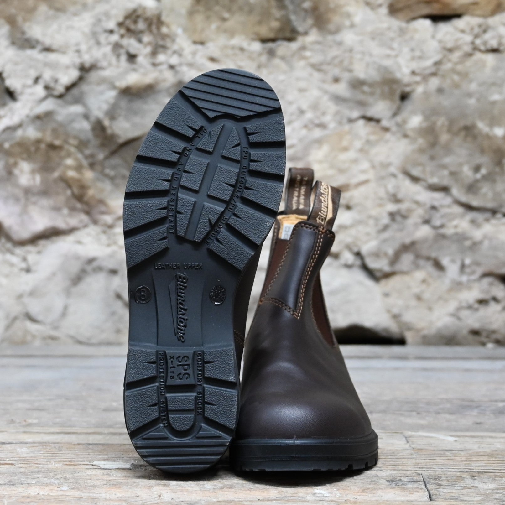 Blundstone Slip On In Walnut Premium Leather view of bottom