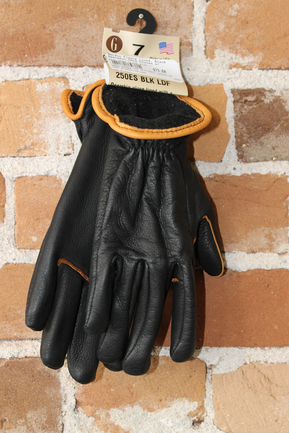 Nordic Fleece Lined Deerskin Work Gloves In Black view of gloves