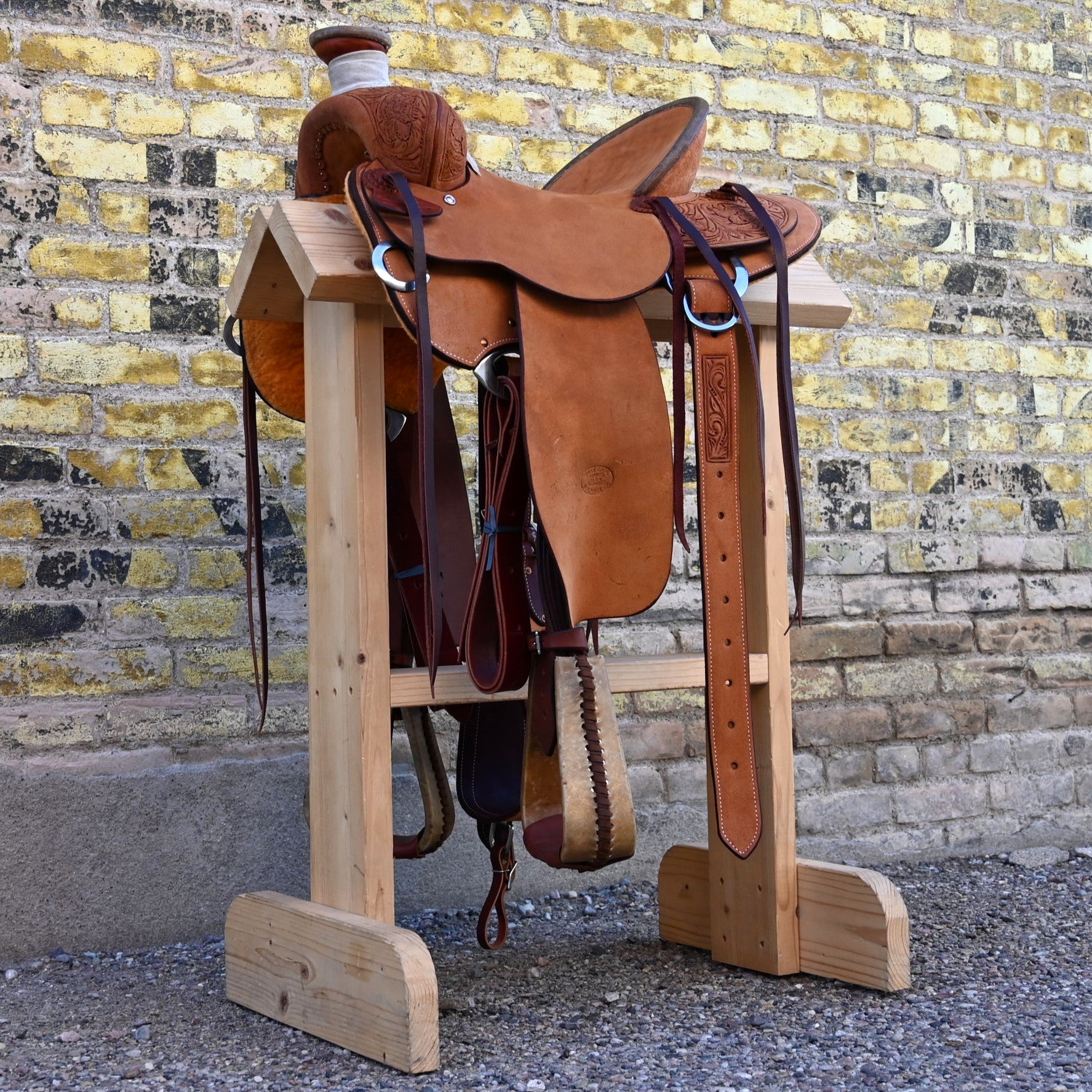 View of Billy Cook 15" Arbuckle Rancher Saddle with WSO and inverted floral tooling