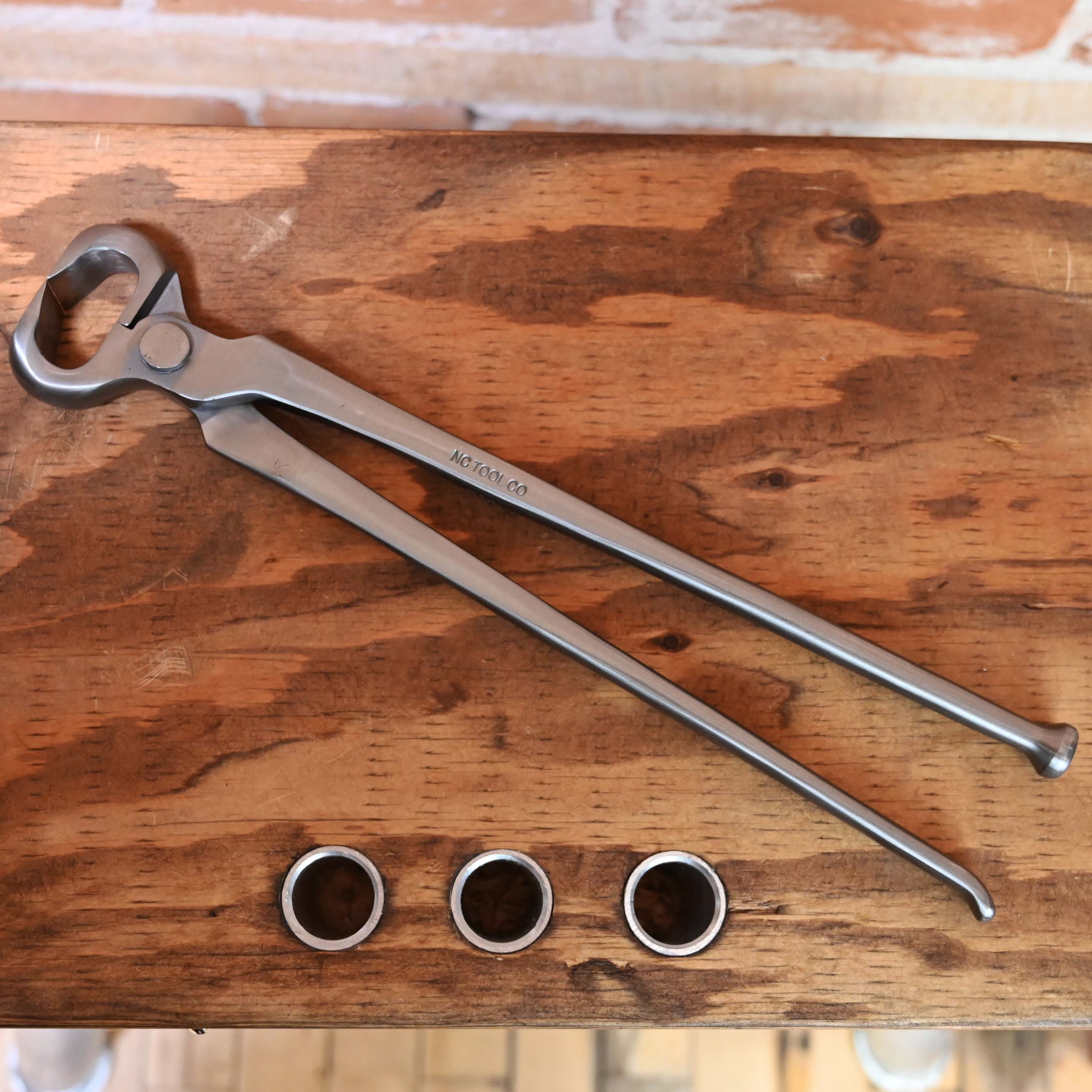NC 14" Pull Off Tongs