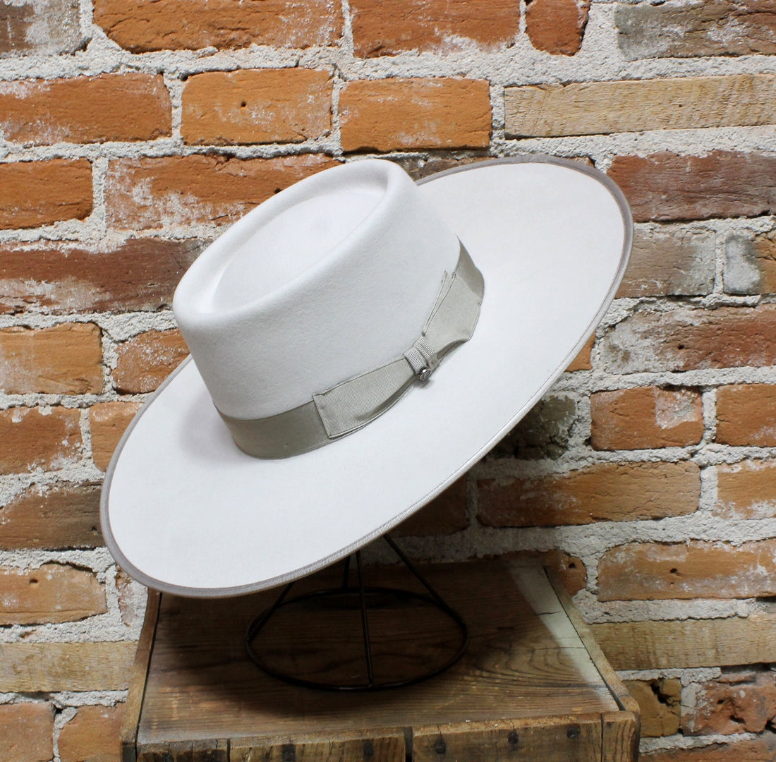 Tacchino Vaquero Shaped Western Hat In Silver Belly with Bound Edges