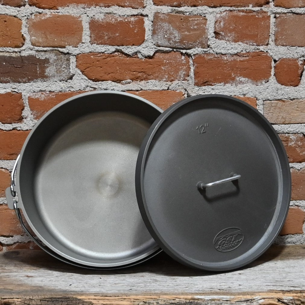 12&quot; Hard Anodized Dutch Oven view of inside and lid