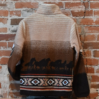 Schaefer Outfitter Vintage Full Zip Fleece in Remuda high-pile sherpa fabric with full zip collar and zippered pockets