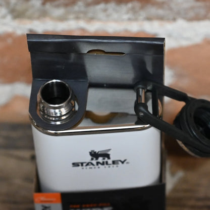 Stanley Classic Easy Fill Wide Mouth Flask in Polar view of mouthpiece