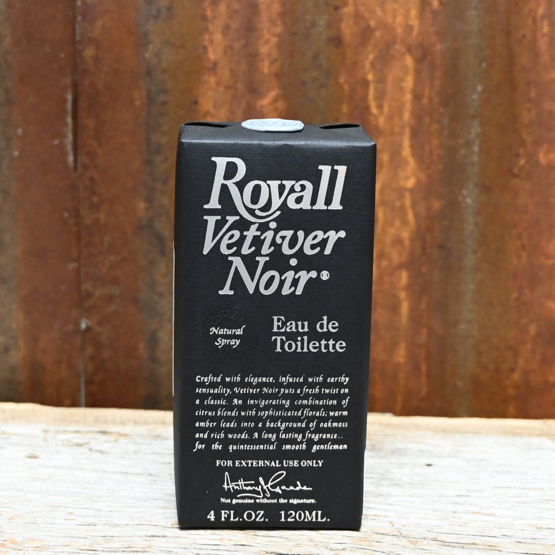 Royall Vetiver Noir 4 oz. Natural Spray Cologne