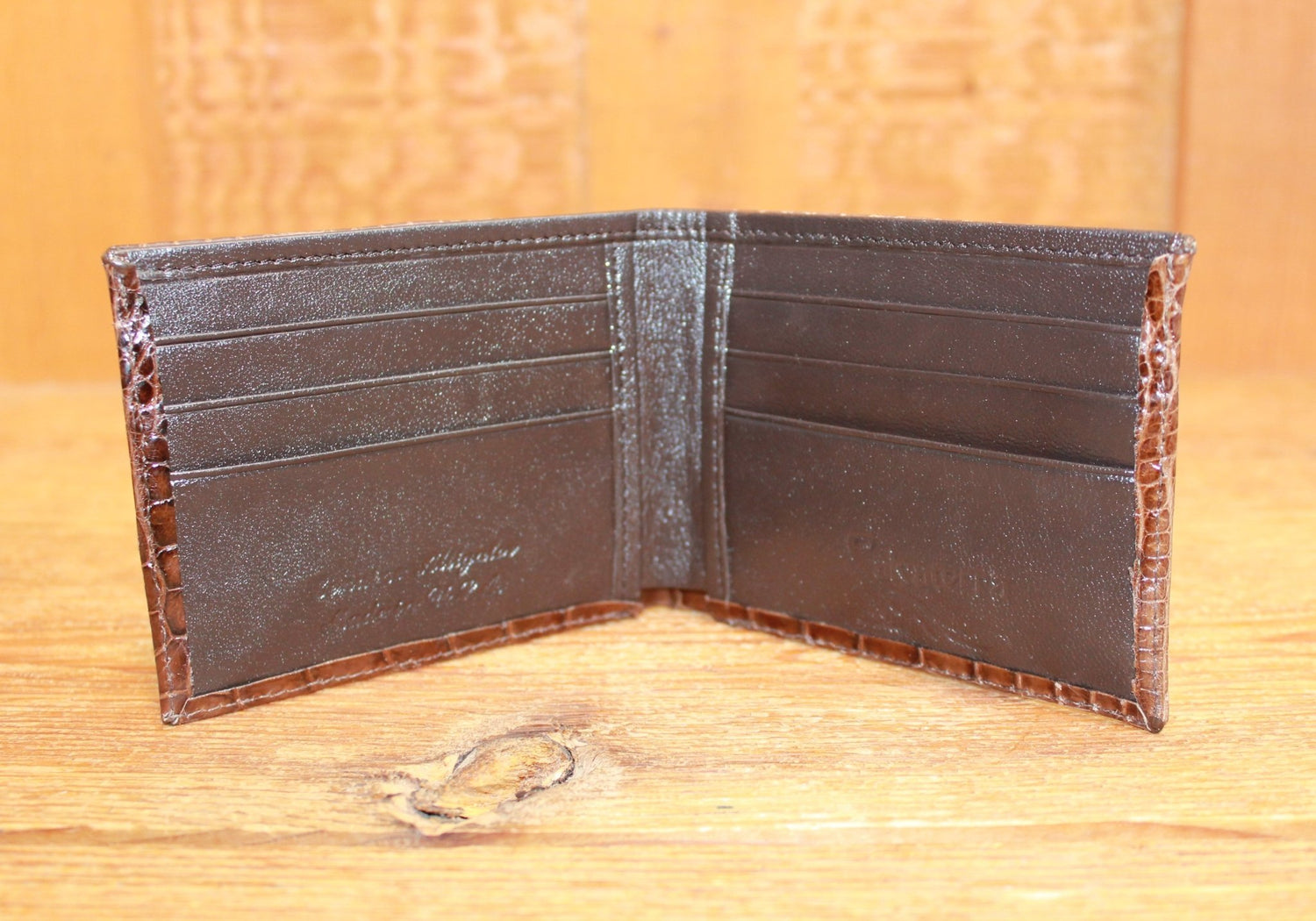 Fancy Alligator Billfold - Calcaterra view of inside of wallet