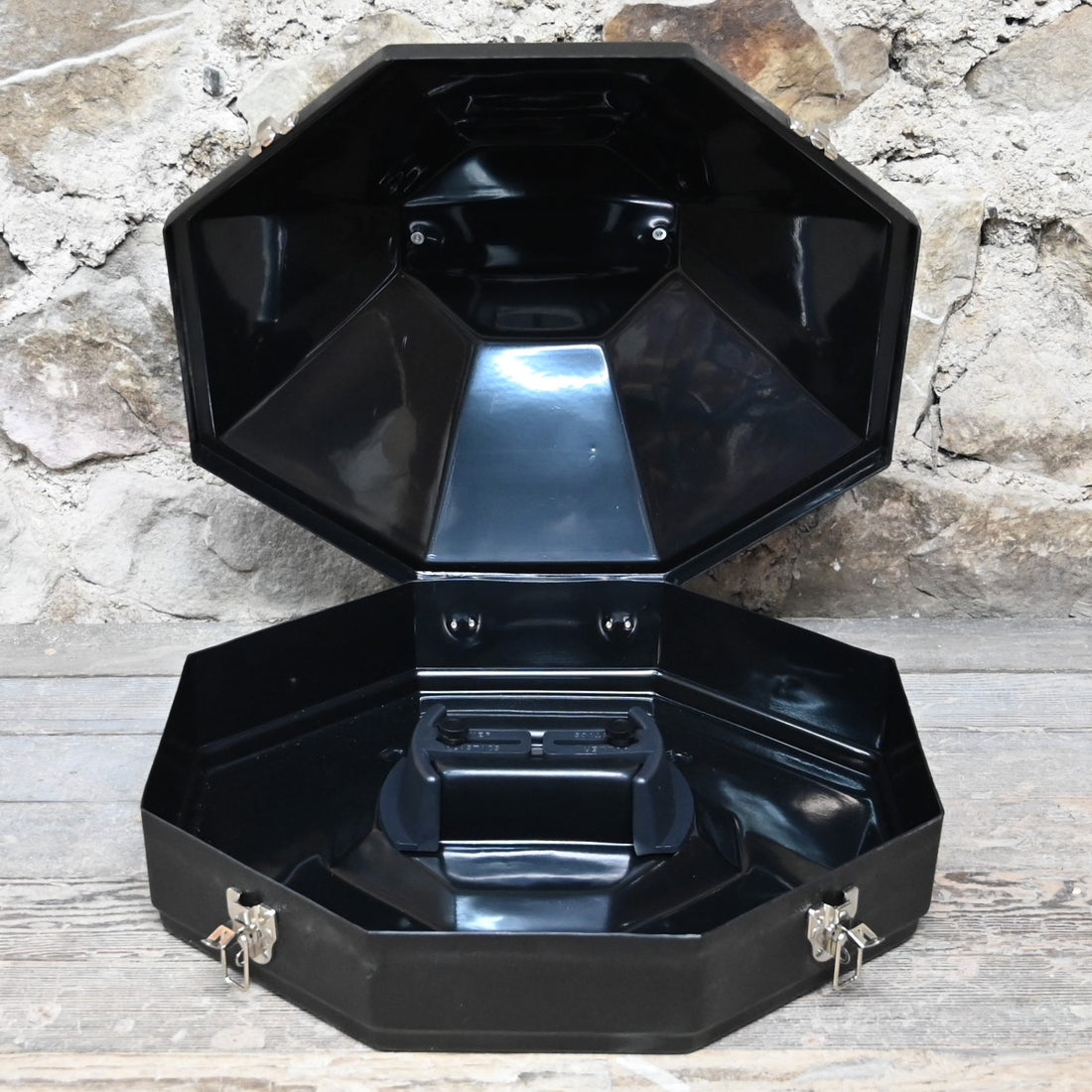 Classic Western Hat Carrier - Black view of hat can open