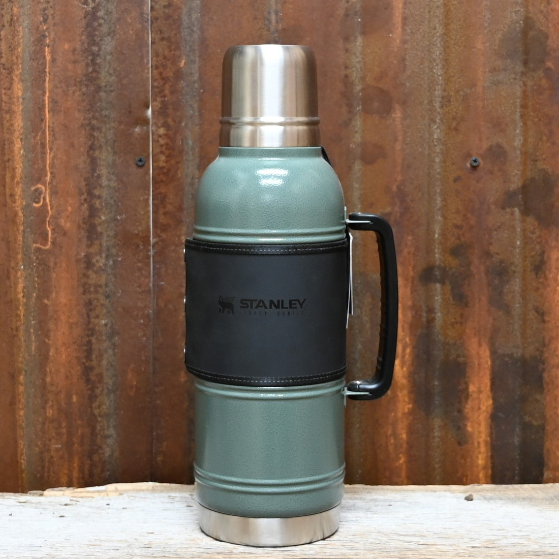 Stanley Legacy QuadVac Thermal Bottle – Hammertone Green