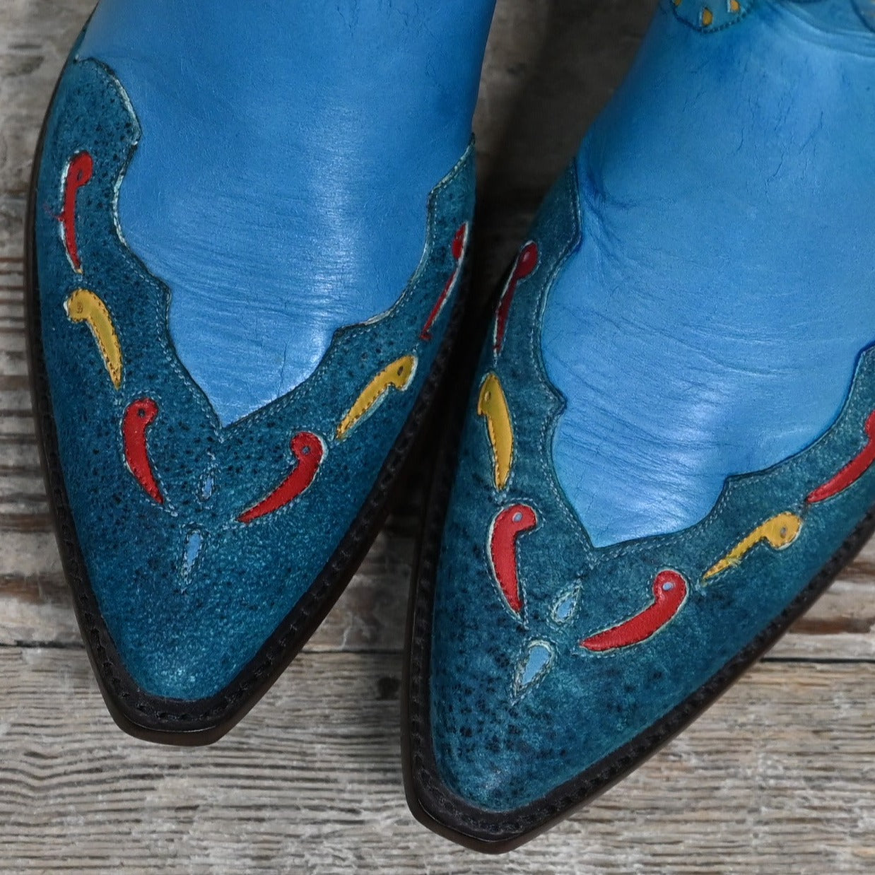 Stallion Ladies Deco Butterfly Boot W/Banana Glove Calf Inlays Foxing and Wingtip. view of toe