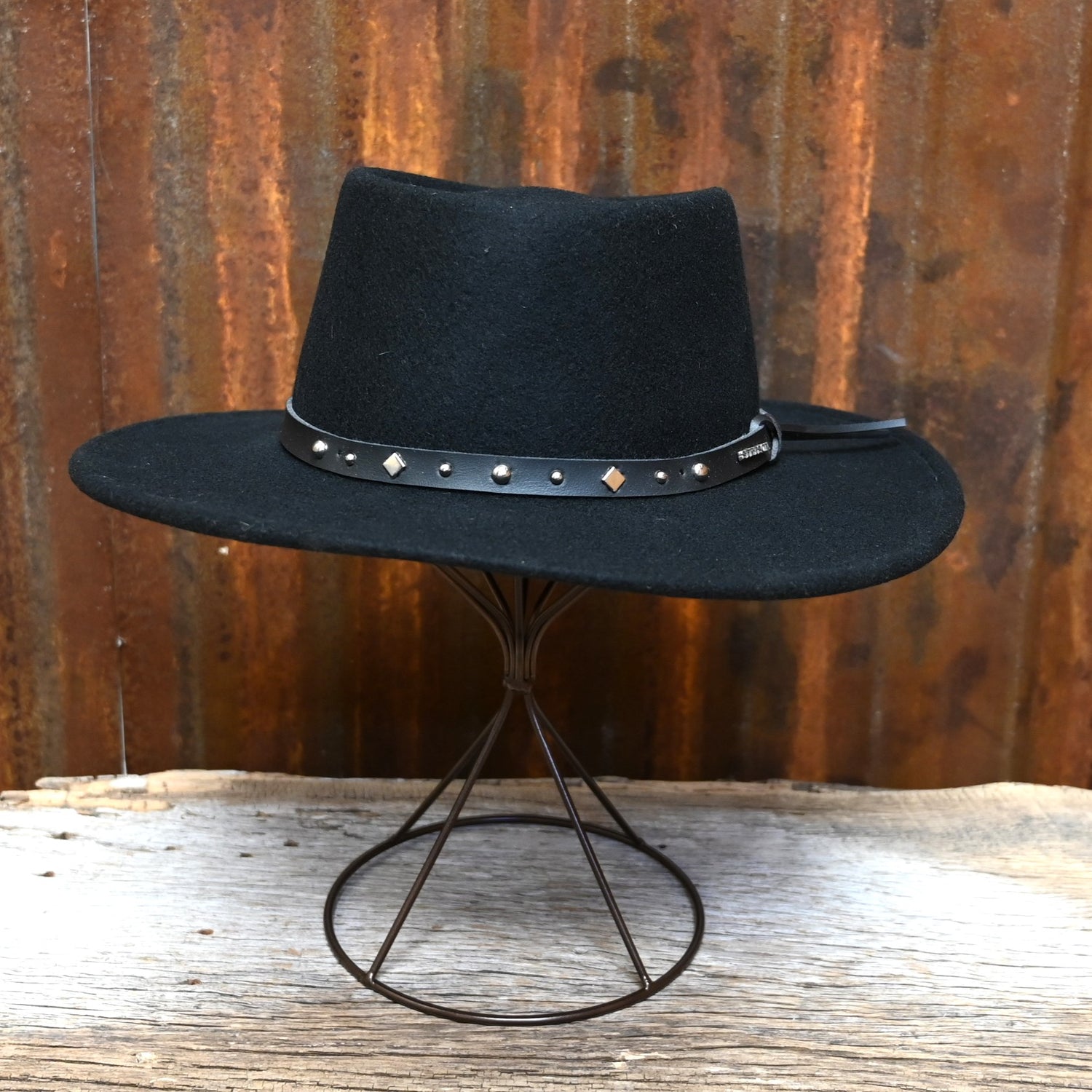 Stetson Black Hawk - Black - Crushable view of front