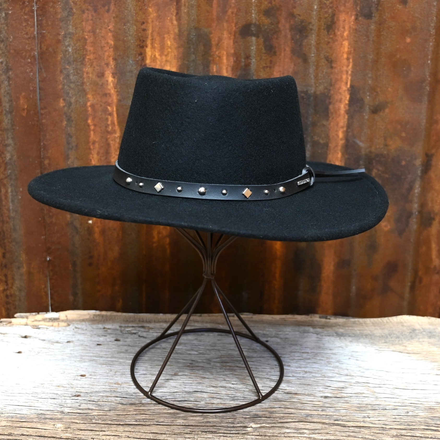 Stetson Black Hawk - Black - Crushable view of front