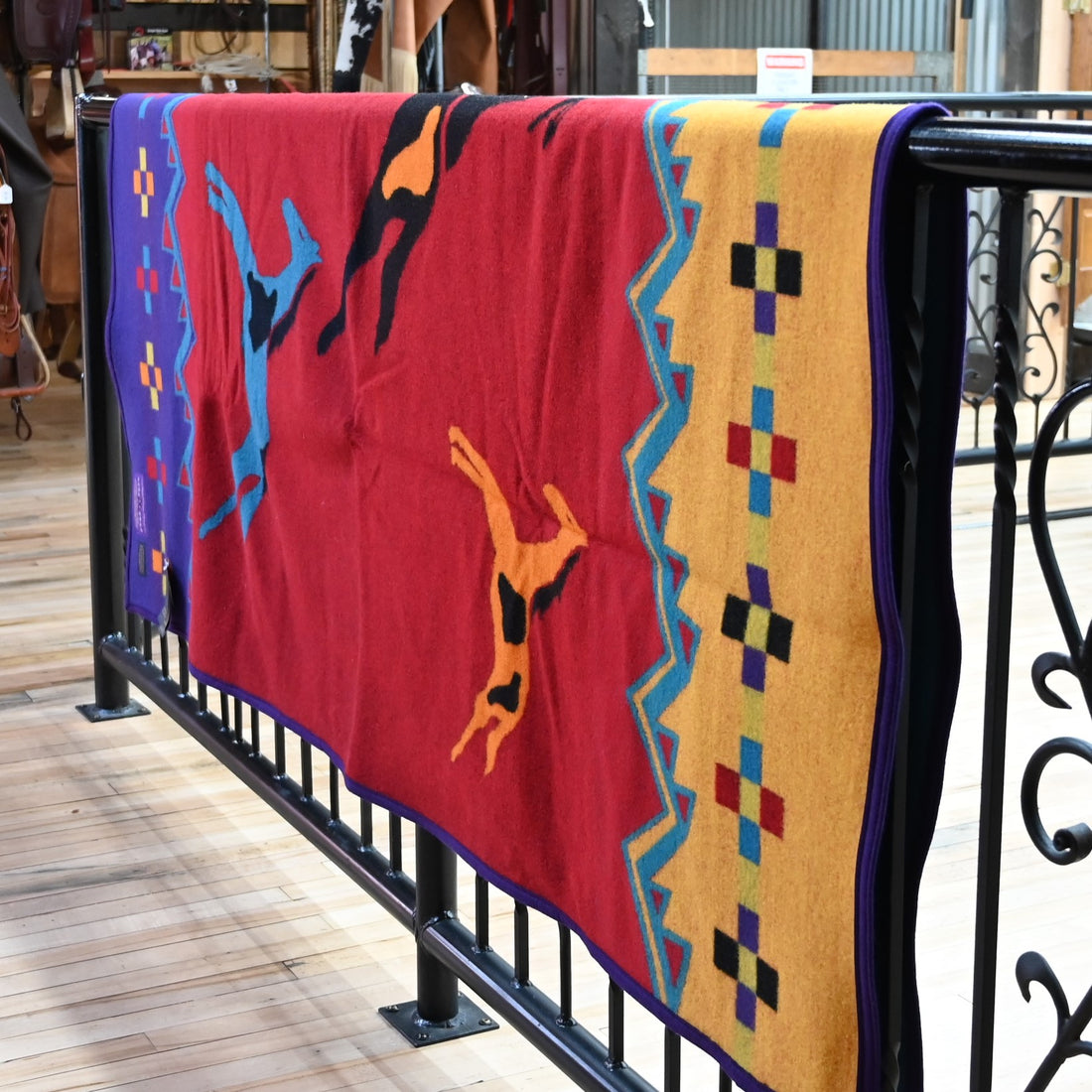 Pendleton Legendary Collection Jacquard Robe - Celebrate the Horse