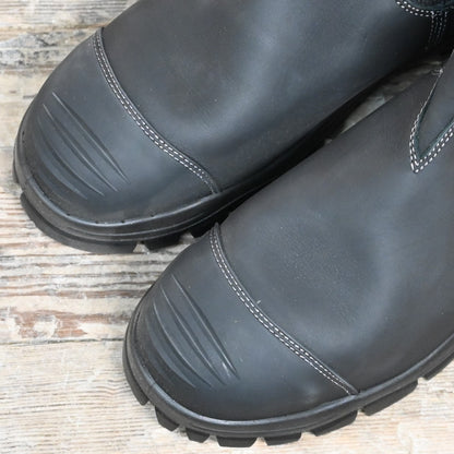 Blundstone Slip On Work Boot W/Safety Ratings In Black view of toe