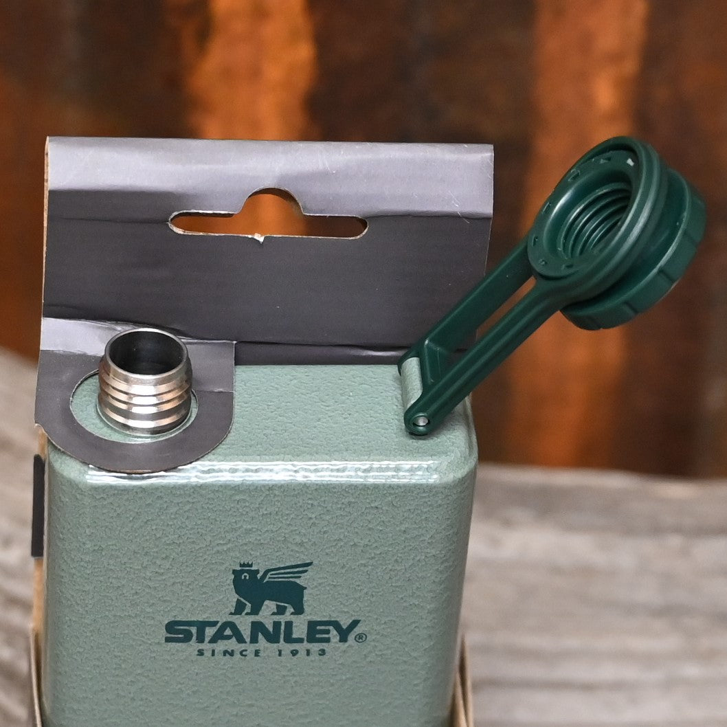 Stanley Stainless Steel Flask in Hammertone Green view of mouthpiece