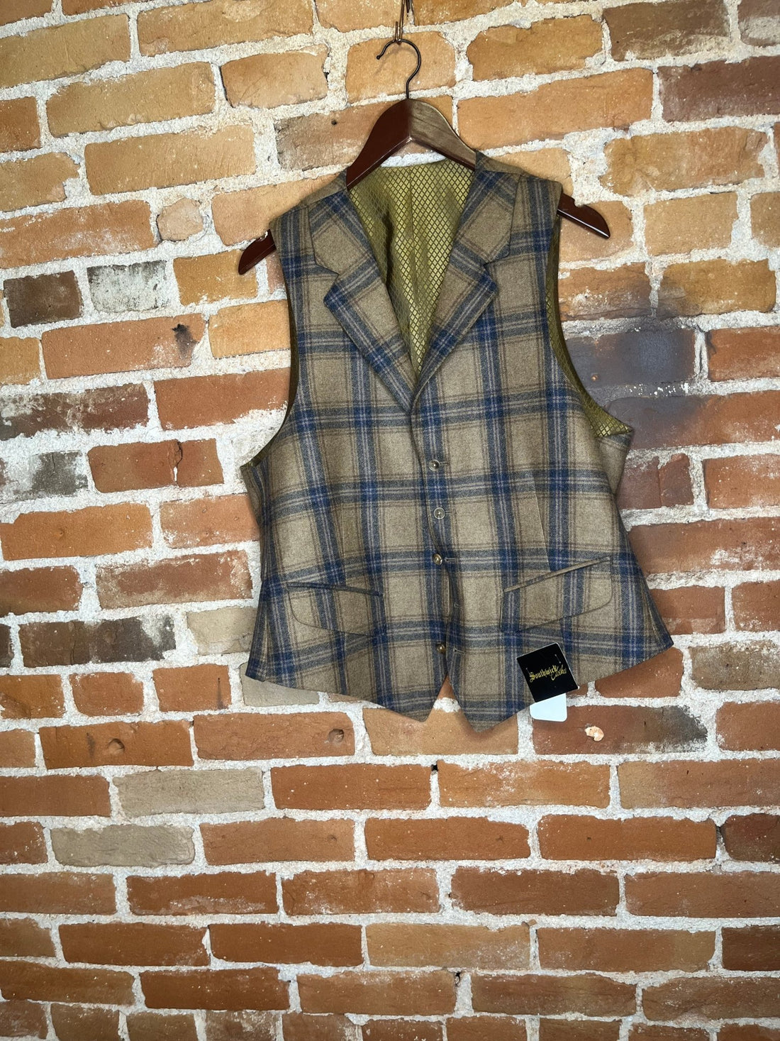 Custom Made Stock Vest 22 5btn Lapel Vest