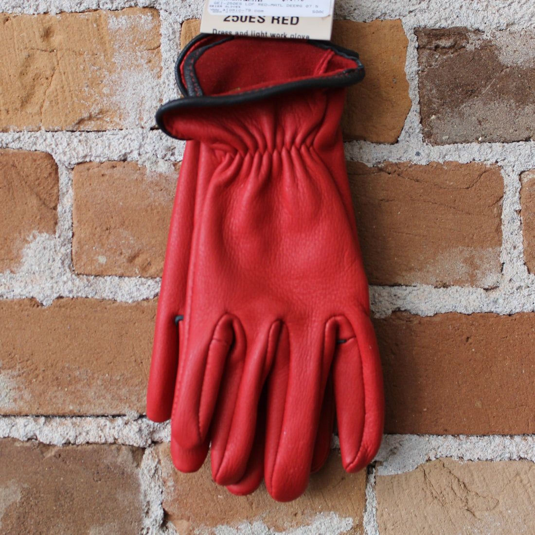 Nordic Fleece Lined Deerskin Work Gloves In Red view of gloves