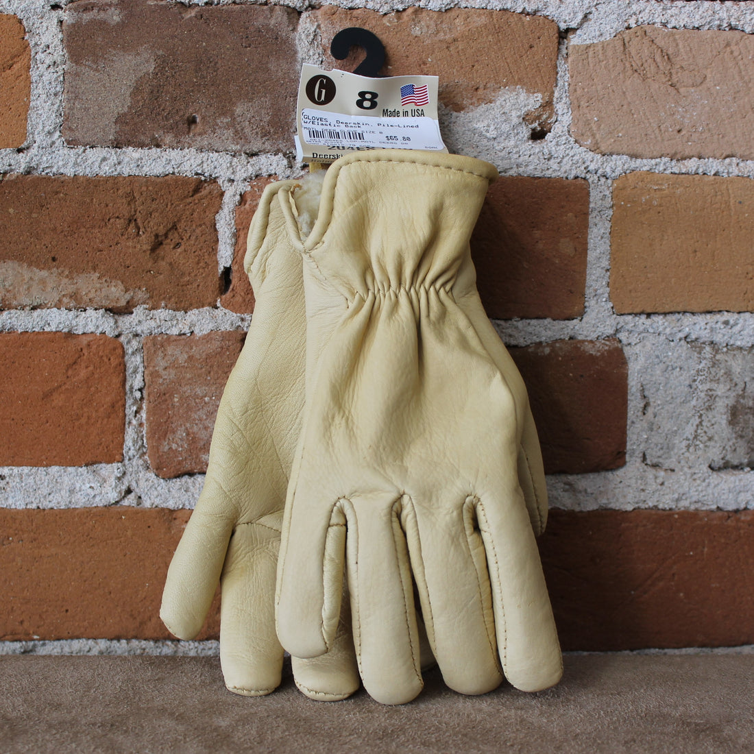 Pile-line Tan Deerskin Gloves W/ Elastic Back view of gloves