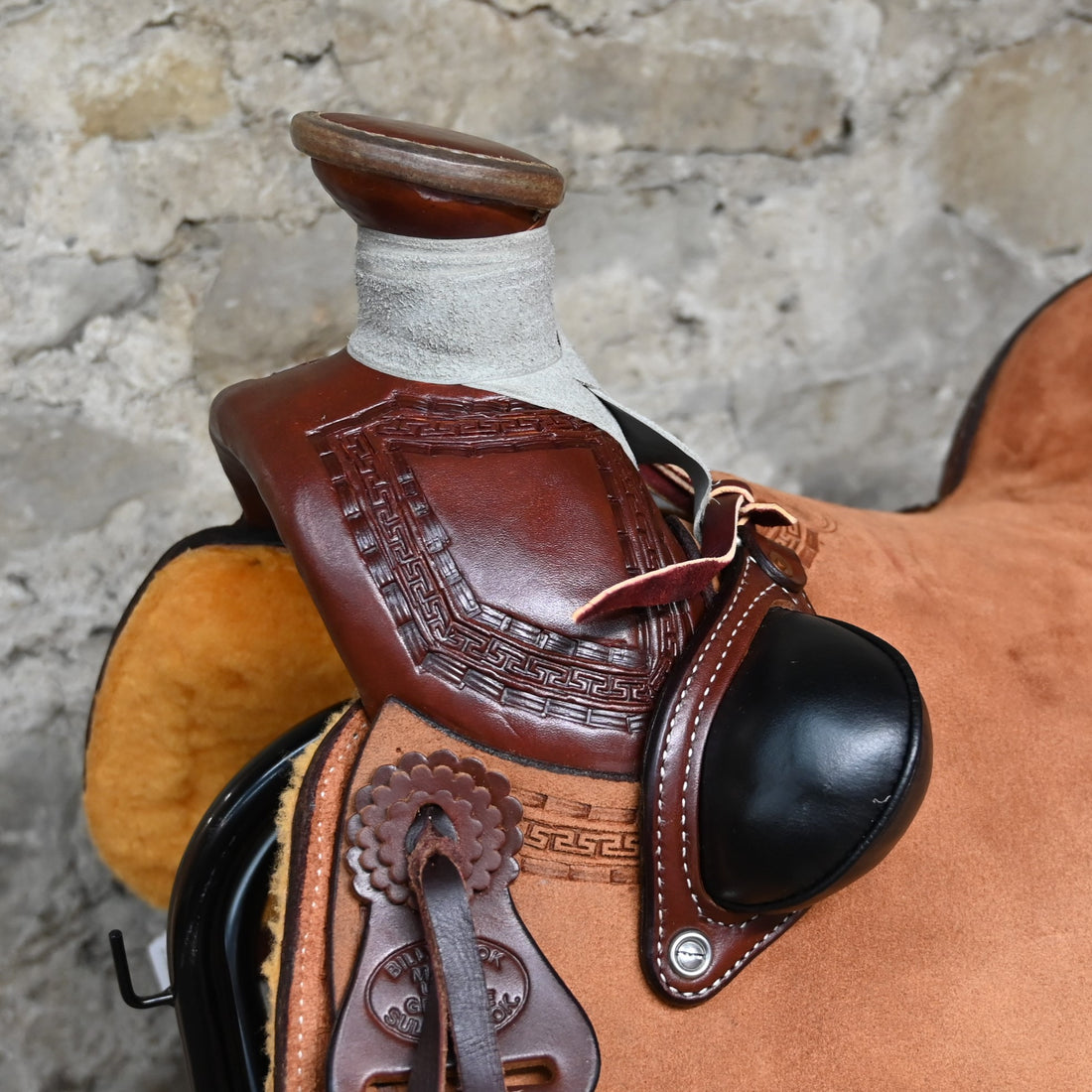Billy Cook 15&quot; Wade Rancher T Border Saddle view of horn