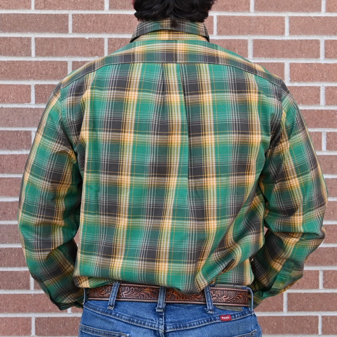 Filson Lt Wt Alaskan Guide Shirt in YlwGrnGr Plaid view of back