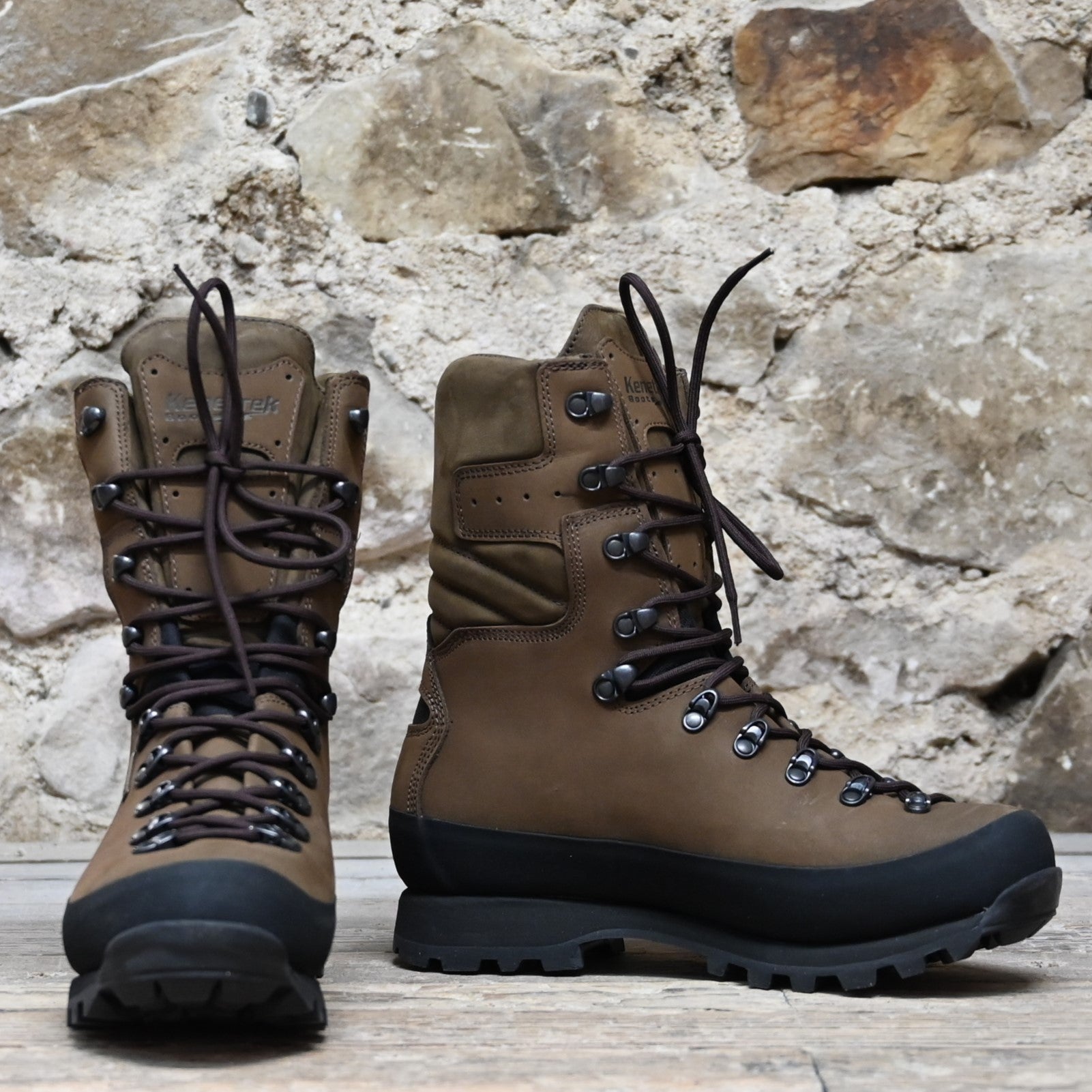 Kenetrek lineman boots best sale