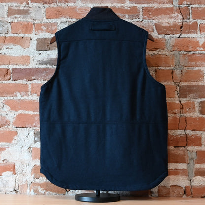 Filson Spokane insulated work vest in navy wool-blend with quilted insulation and utility pockets