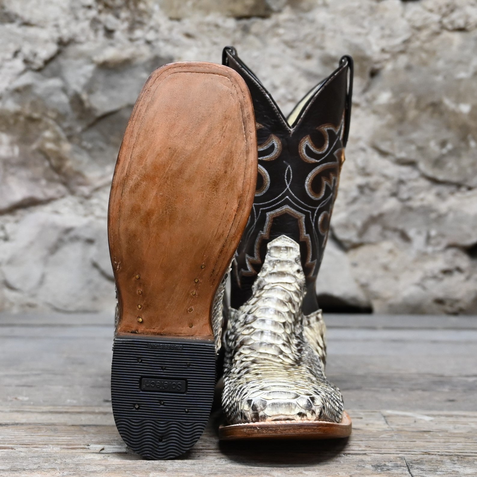 Cowtown rattlesnake boots best sale