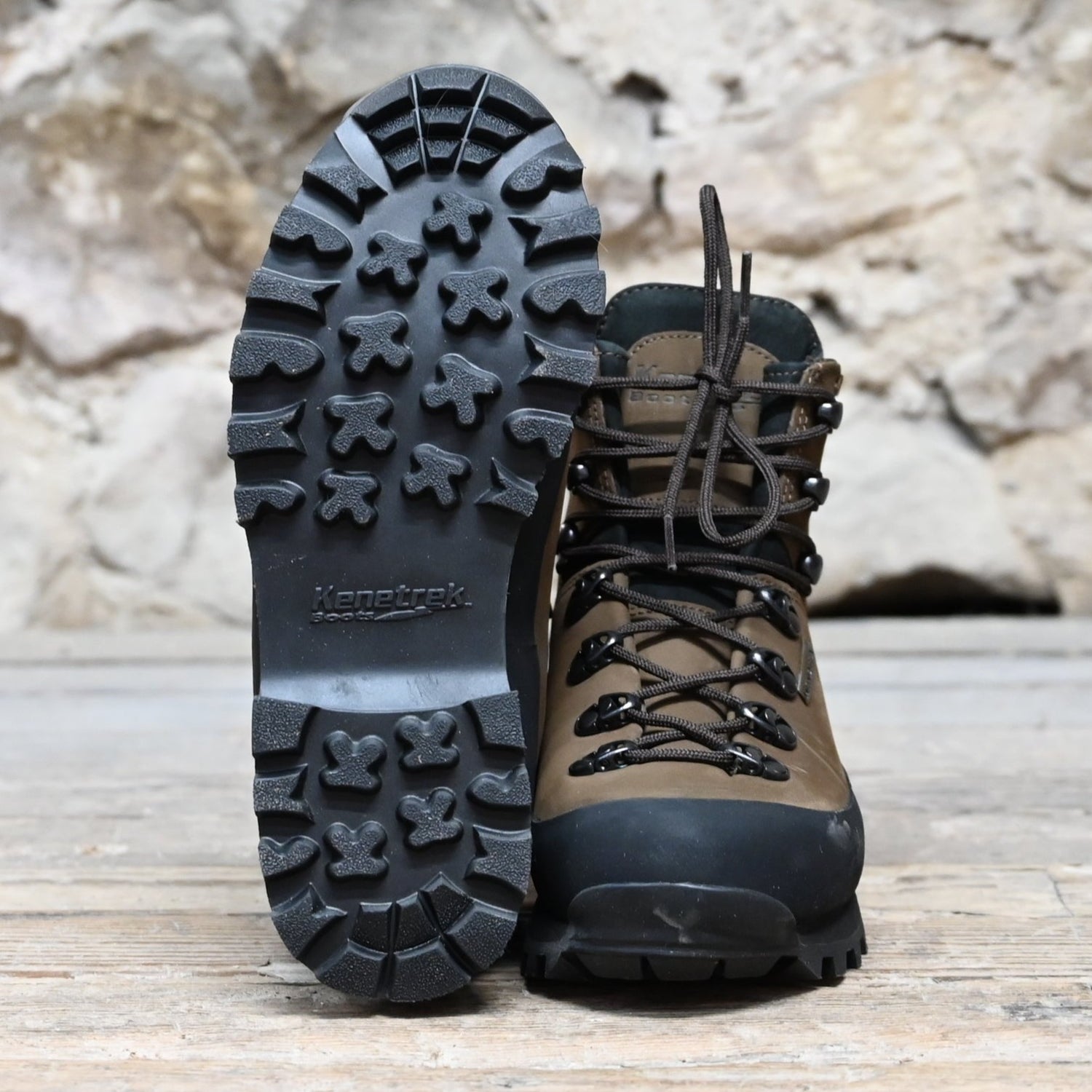 Ladies 7&quot; Lace Up Hiker W/Lightweight K-Talon Outsole view of bottom