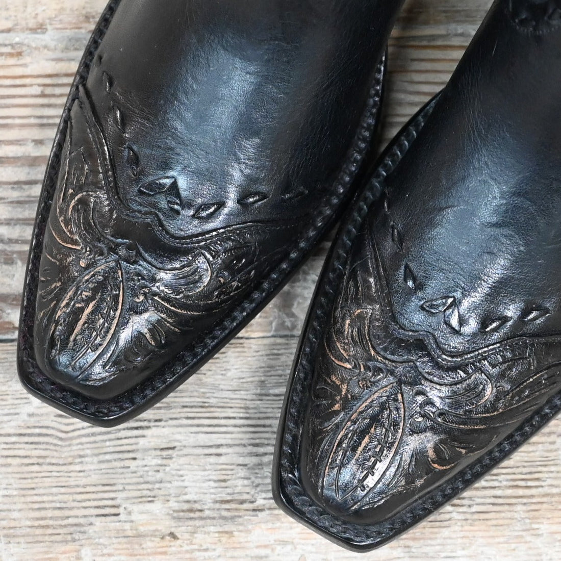 Stallion Ladies Black Ranch Hand w/ Tooling 10in Top Pull on Western Boot view of toe