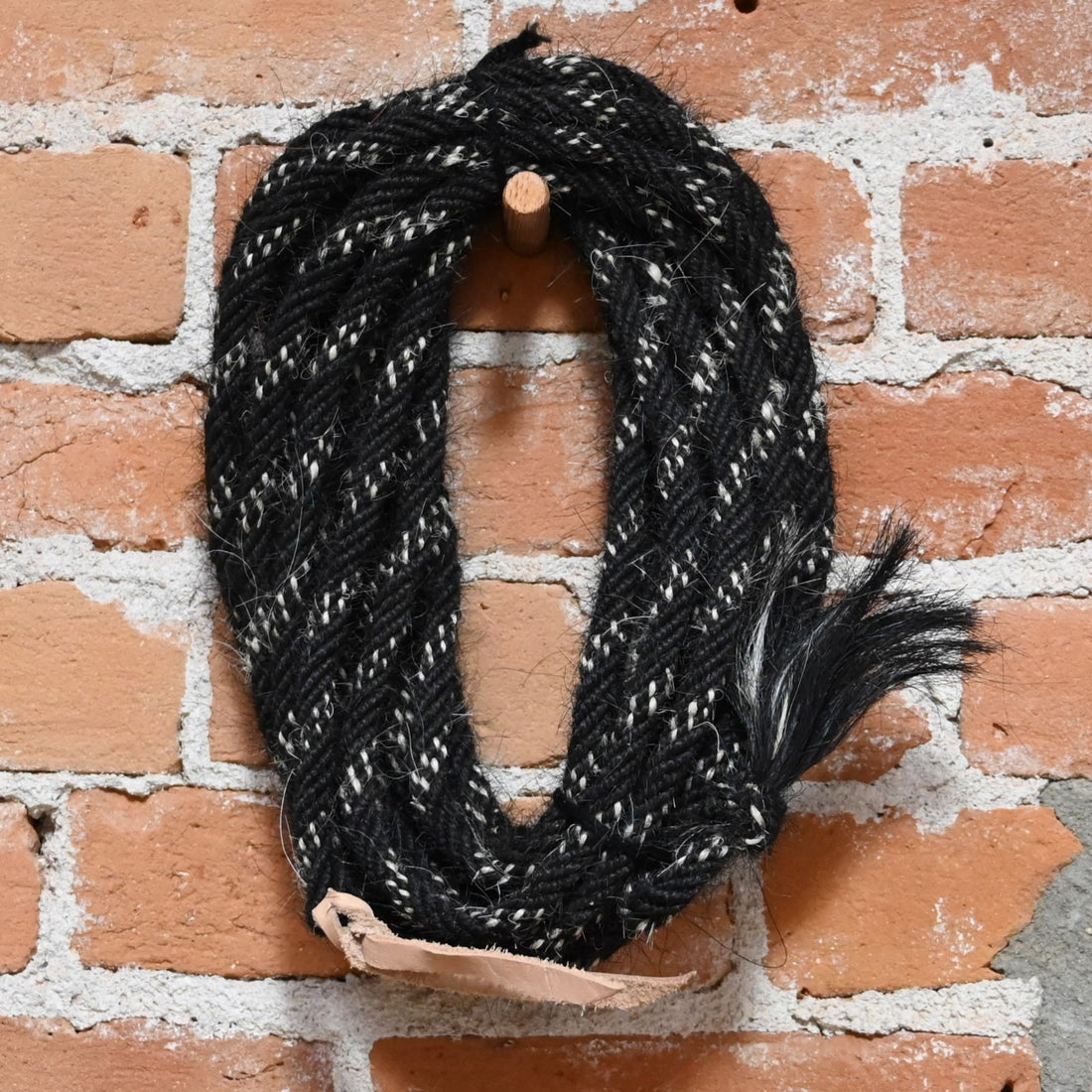 3/8" Horse Hair Colored Mecate view of mecate