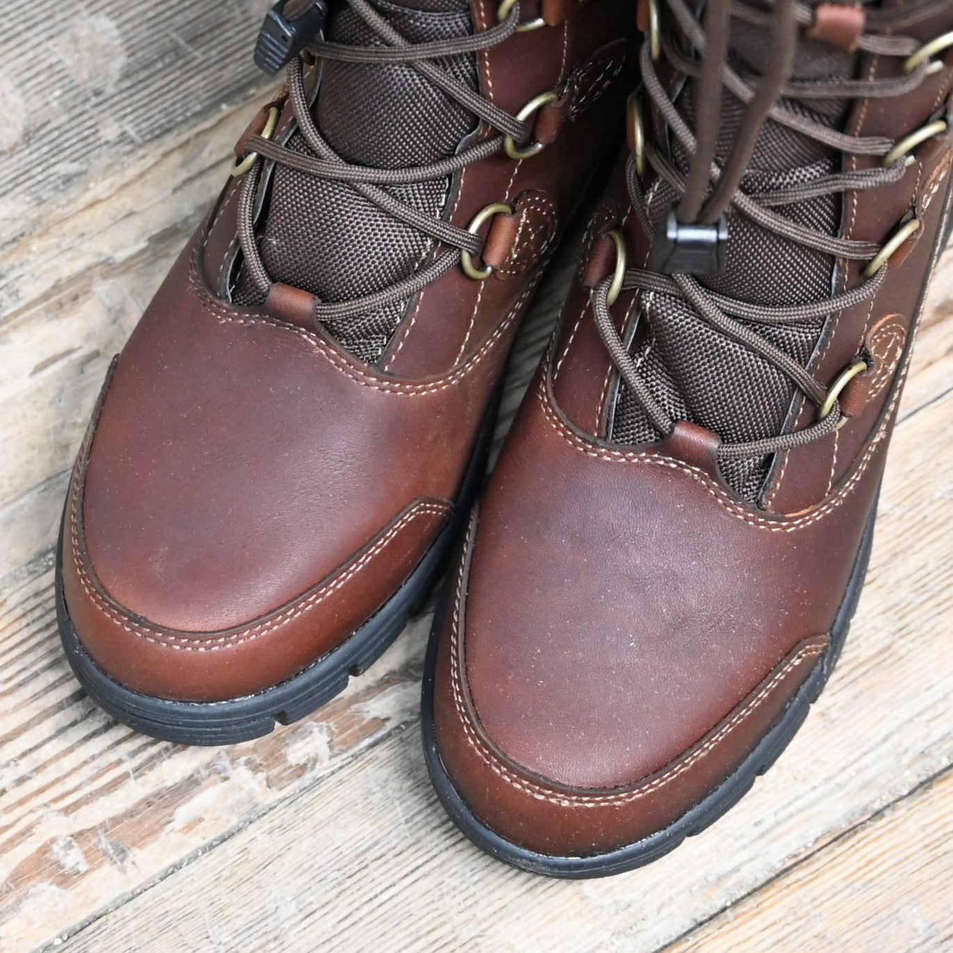 Dublin Fleet Boots In Red and Brown view of toe