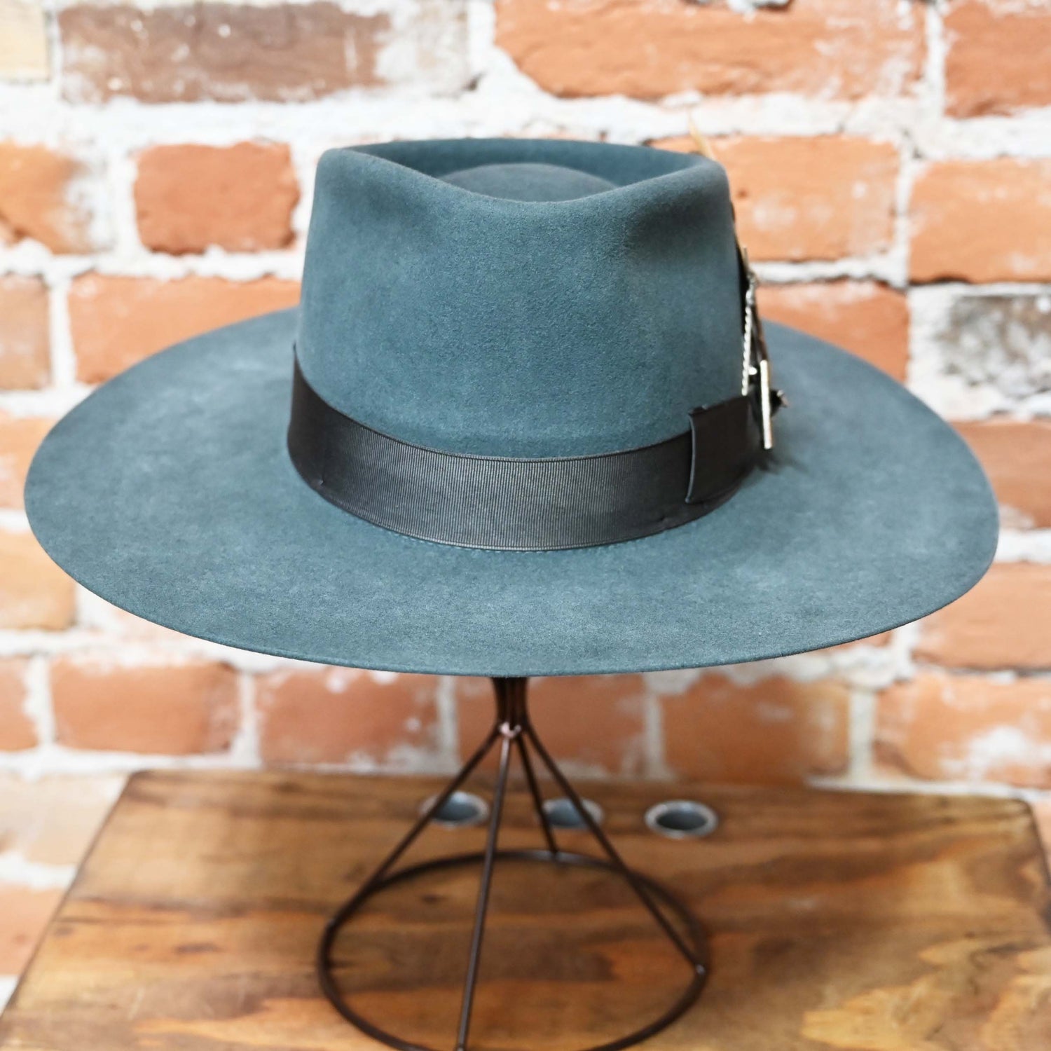 Tacchino Fashion Hat in Sage