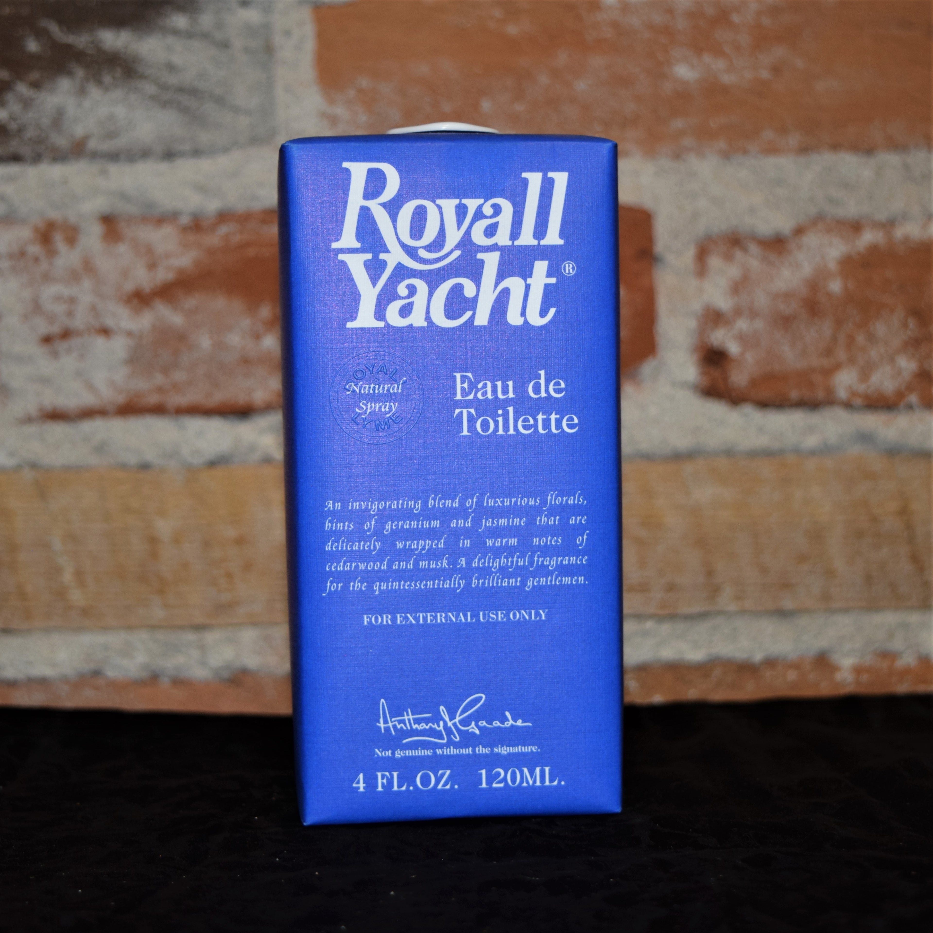 Royall Yacht 4 oz. Natural Spray Cologne