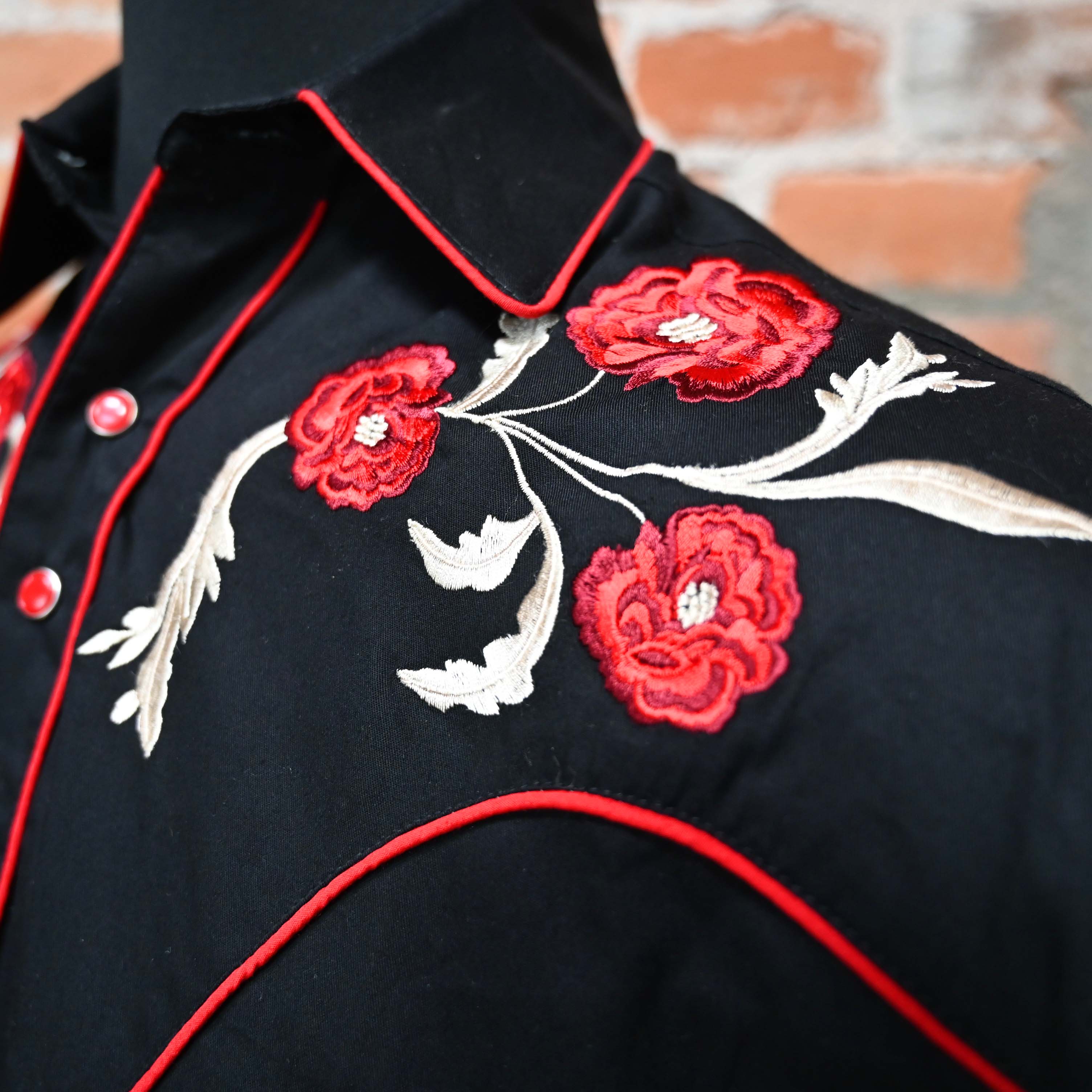 Rockmount Vintage Rose Embroidery Shirt